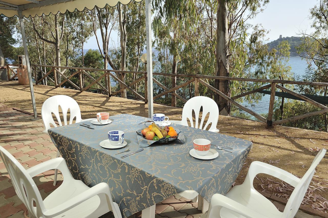 Camping Telis Hotel อาร์บาตักซ์ ภายนอก รูปภาพ